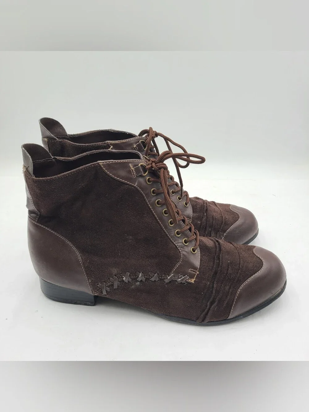 B49 The Mad Hatter Brown Leather Boots FUNTASMA Size 12-13 L